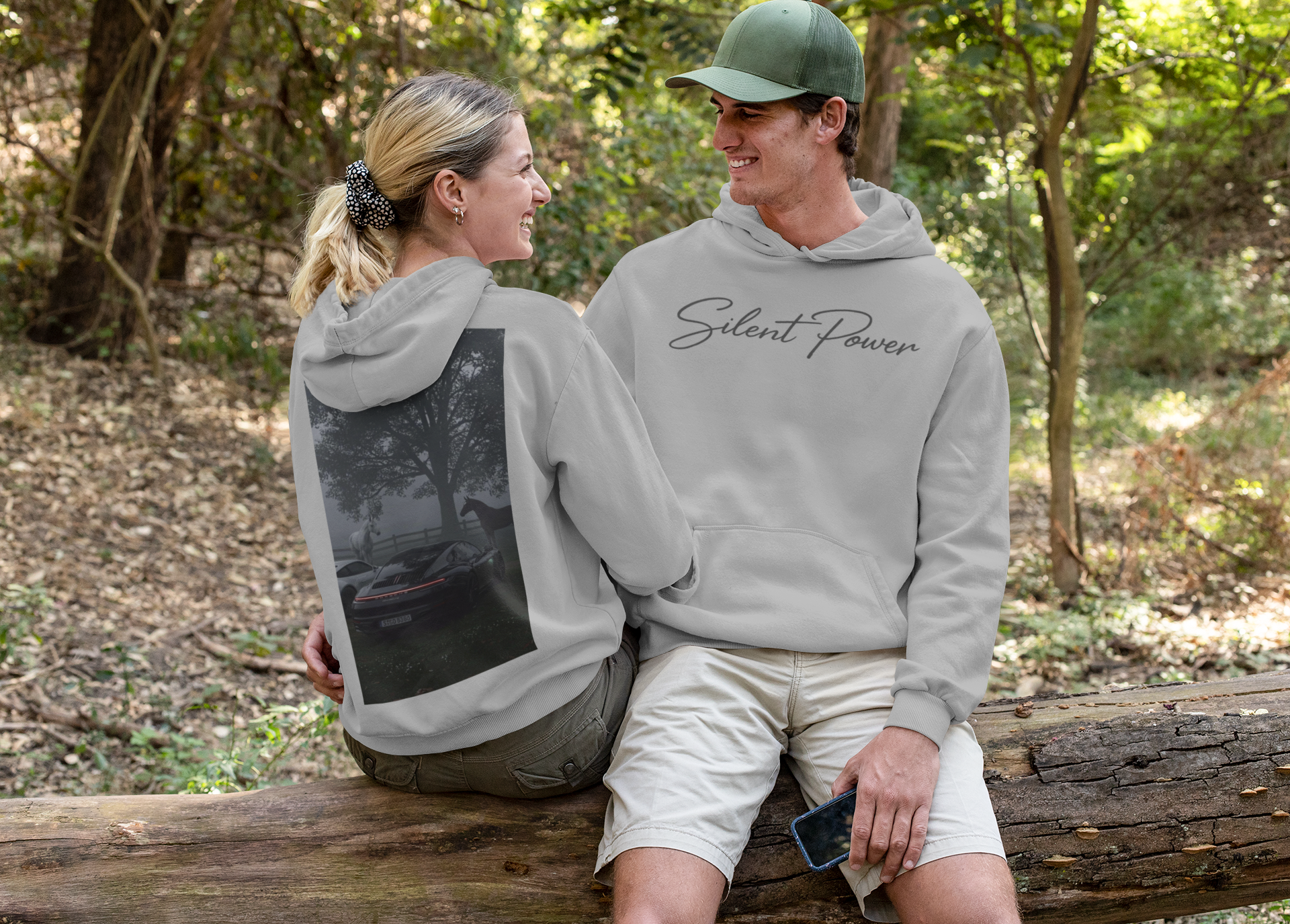 Silent Power - Premium Hoodie mit Rückenmotiv